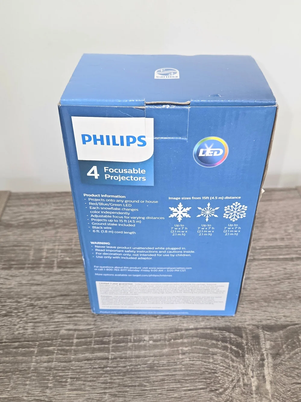 Philips Christmas LED Multicolored Snowflake Projector Indoor Outdoor New.